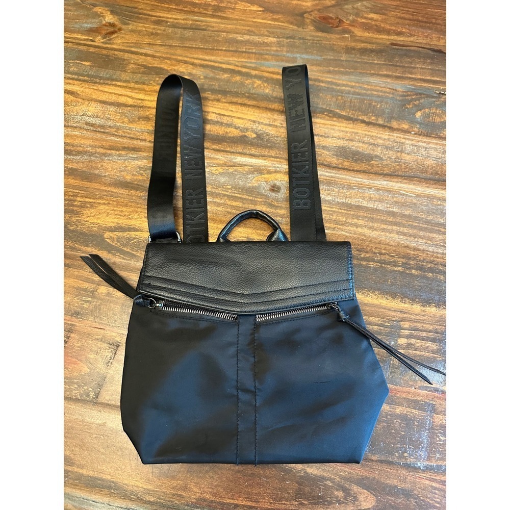 Botkier Backpack New York Convertibleโ Straps Black Nylon